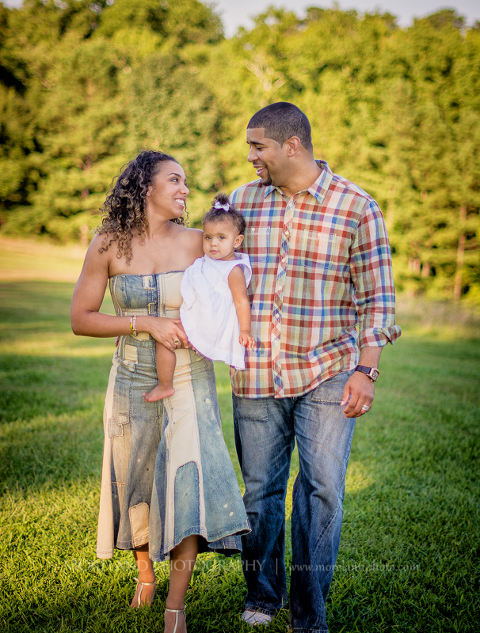 Moreand_Photography_9_months_Family_Portraits_Williams_15