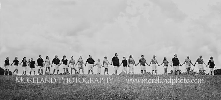 schroll family, love, jovial, smiles, posing for happiness, schroll unison line, posing large families, black and white photography, mikemoreland, morelandandphoto, building family from love, bridging from the past to future, 
