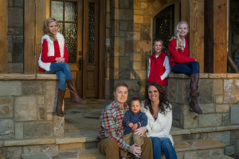 Atlanta Family Photographer, Roswell Family Photography, Lifestyle photographer, large family group, posing large groups of people, thanksgiving, southern thanksgiving, fall in the south, better homes and garden, moreland photography, atlanta portrait photographer