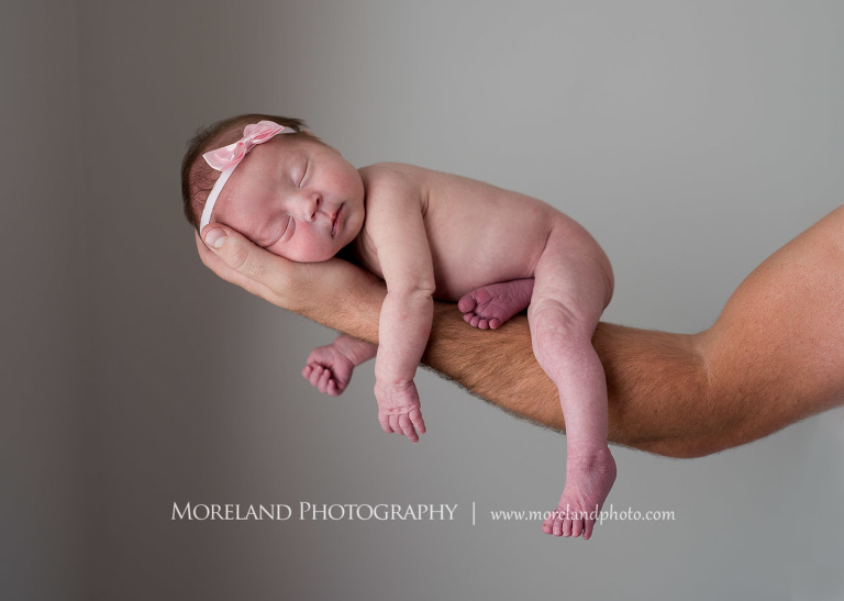 Smyrna Newborn Photography, Atlanta Newborn Photography, Newborn Photographer, Lifestyle Newborn Photographer, Styled Newborns, Candid moments, Moreland Photography, Mik eMoreland 