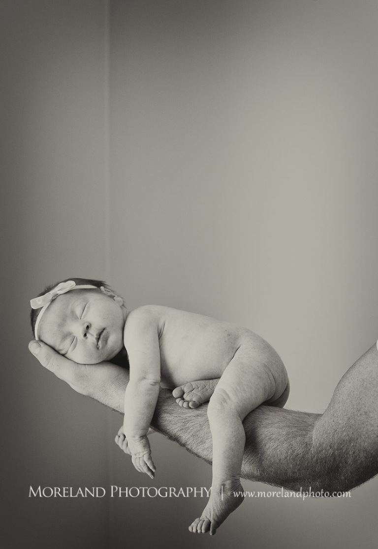 Atlanta Newborn Photography, Newborn Photographer, Lifestyle Newborn Photographer, Styled Newborns, Candid moments, Moreland Photography, Mik eMoreland 