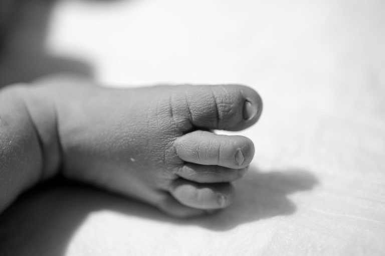Close up of new born babies foot, Mike Moreland, Moreland Photography, Birth Photography, Atlanta Portrait Photographer, Photography Atlanta, New Born Photography, New Born Photography Atlanta, Baby, Family, Mother, Father, Little Moment Photography, Black and white photography, Baby Boy, Foot, Babies foot, 