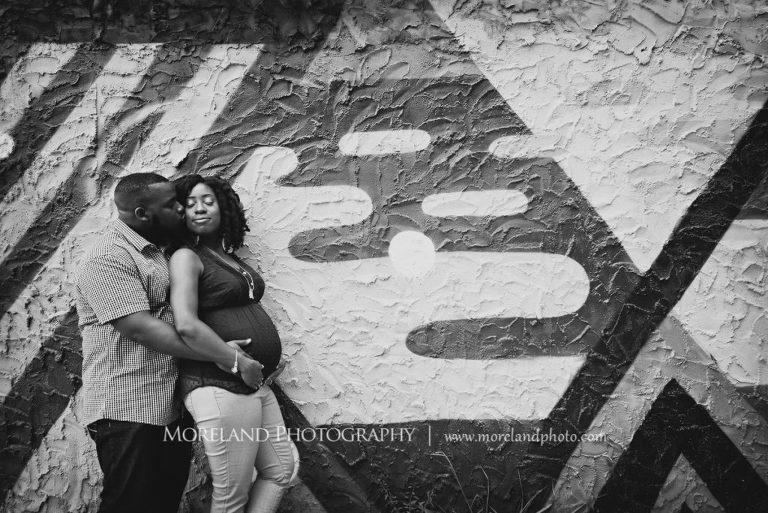 Atlanta Maternity, Urban Maternity, Kroggs Street Maternity, Atlanta Newborn Photography, Maternity Photographer Atlanta, Graffiti art, Atlanta Skyline